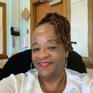 Meet your Posher, Valerie